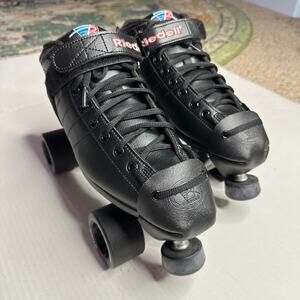 Sz 8 NWOB Riedell R3 Black Roller Speed Skates Sonar Cayman Wheels Indoor Derby